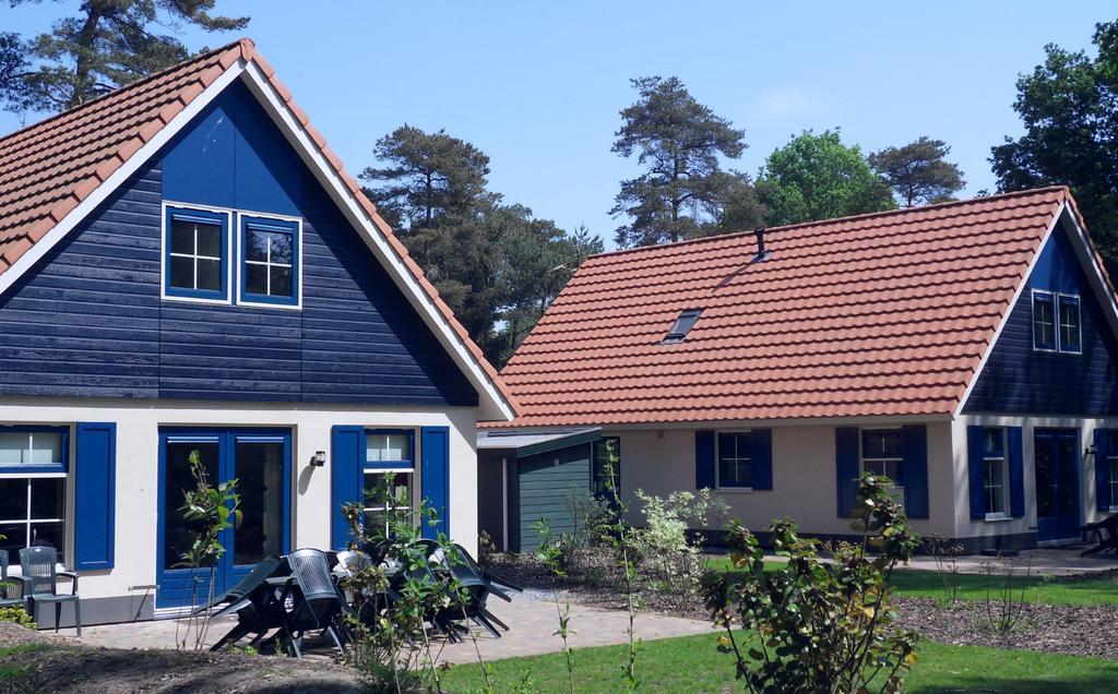 Roompot Landgoed Het Grote Zand Hooghalen Rom bilde