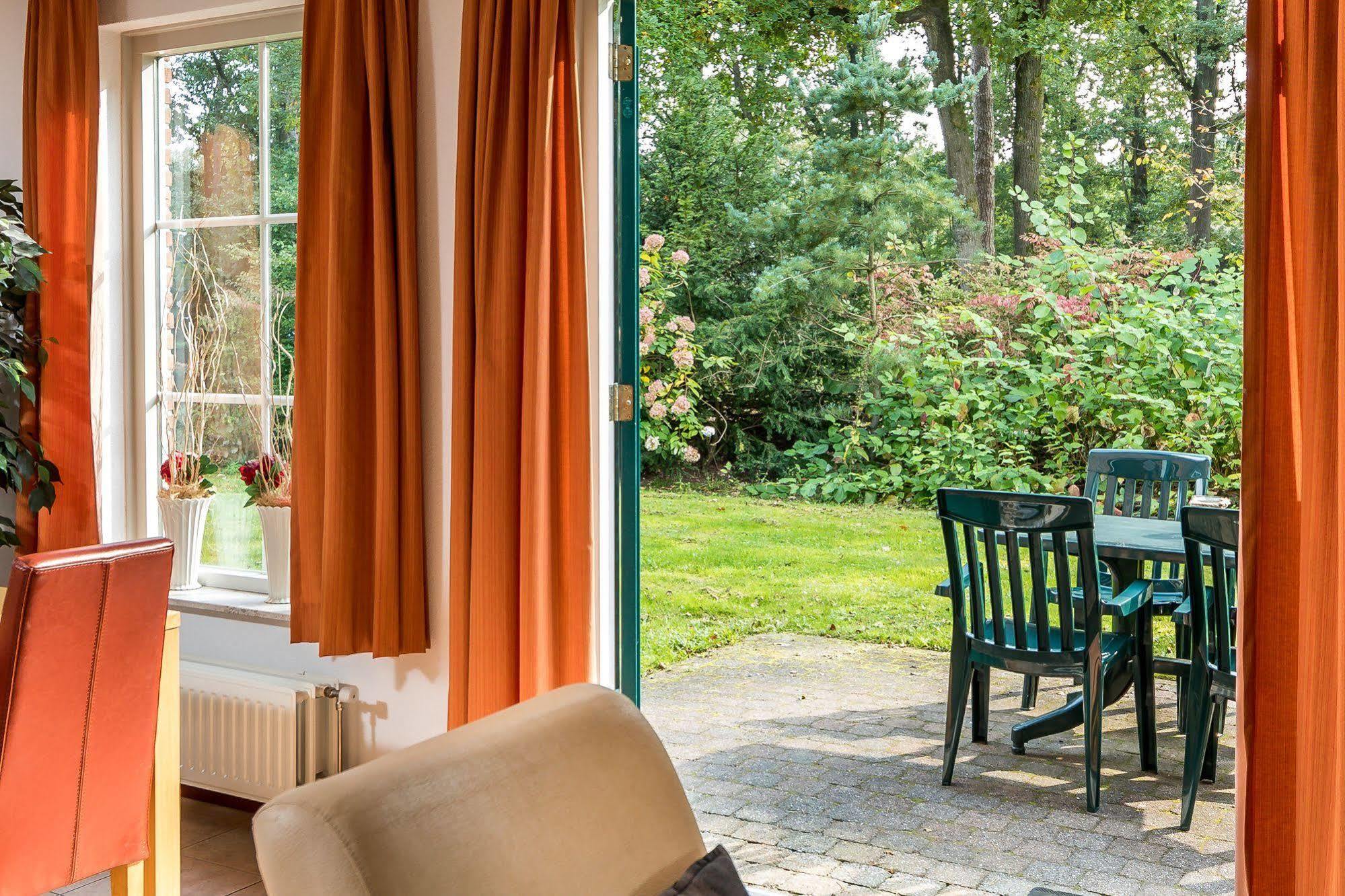 Roompot Landgoed Het Grote Zand Hooghalen Eksteriør bilde